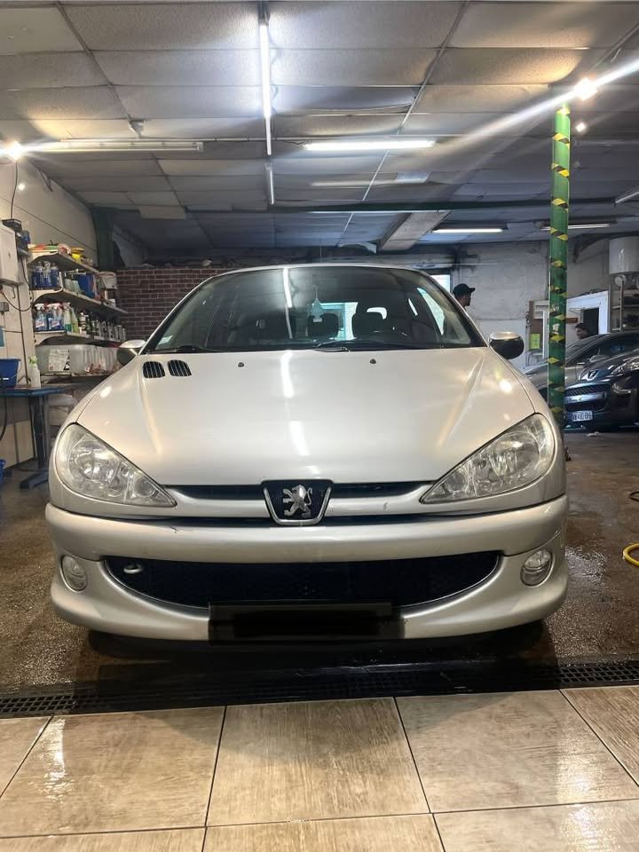2007 Peugeot 206 · Coupe
